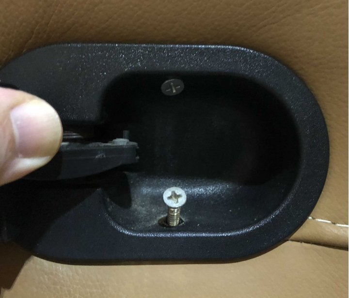 皇齊功能沙發把手DIY更換