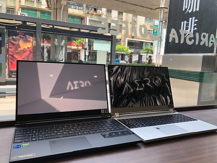 開箱囉! 全新AERO 15 OLED與舊AERO 15 OLED比較