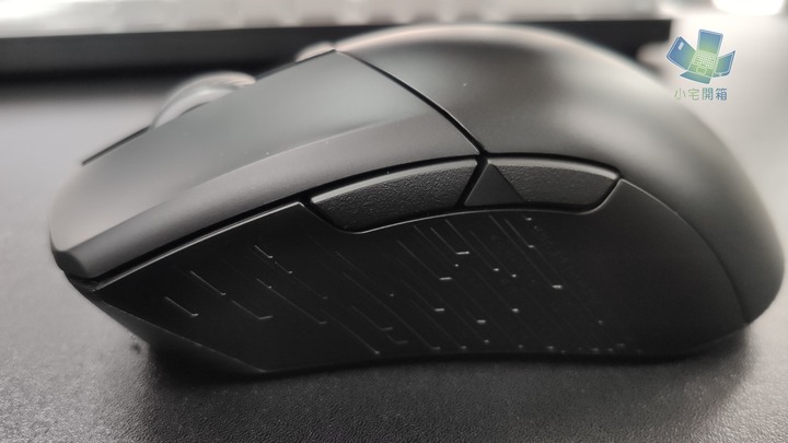 【小宅開箱】ROG Gladius III Wireless電競滑鼠，神鬼戰士再進化，升級ROG微動及零延遲技術打造最速傳說