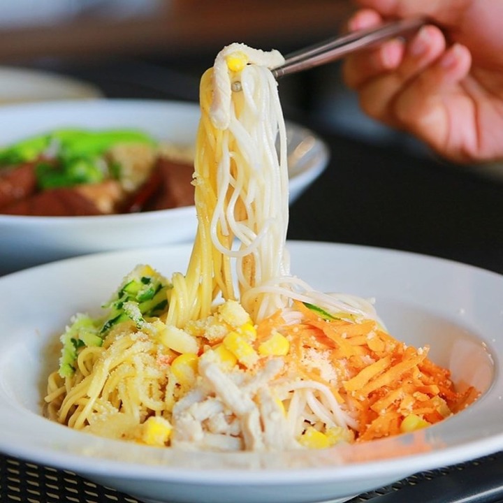 台中捷運美食│松竹站7間美食推薦,吃爆人氣牛肉麵、鵝肉店