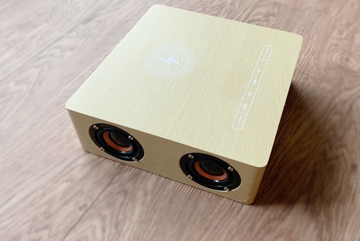 利用閒置角落翻轉居家空間，YF-Q5無線充電藍芽音箱—定義你的生活質感