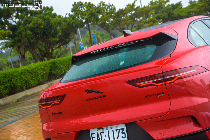 Jaguar 新年式 I-Pace EV400 S 試駕|以單一車型應戰,科技層面再升級!