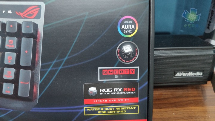 【小宅開箱】ASUS ROG Strix Scope RX 光學機械電競鍵盤開箱，極致的按鍵手感及防水防塵設計打造耐用