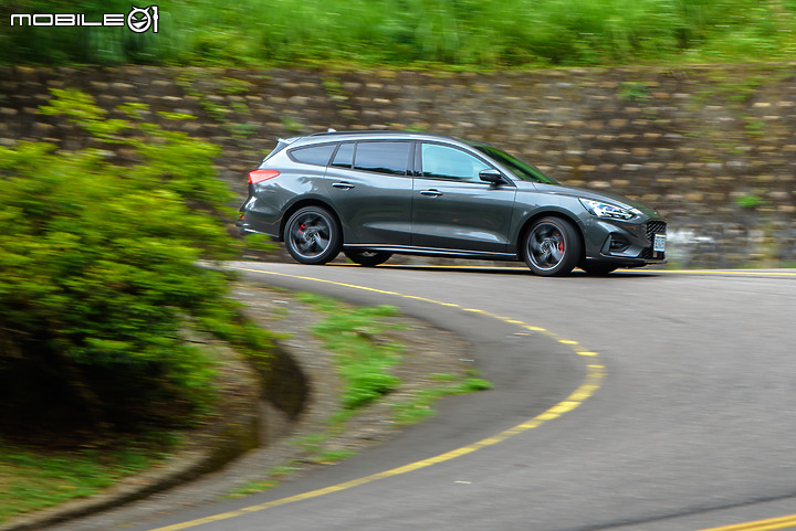 Ford Focus ST Wagon SLS Edition試駕|入手門檻降低,運動本質依然不減!