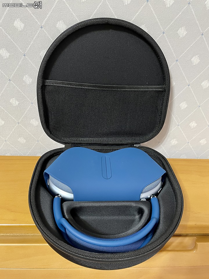點我看大圖 AirPods Max 金屬藍微開箱...蓋大樓囉!!!