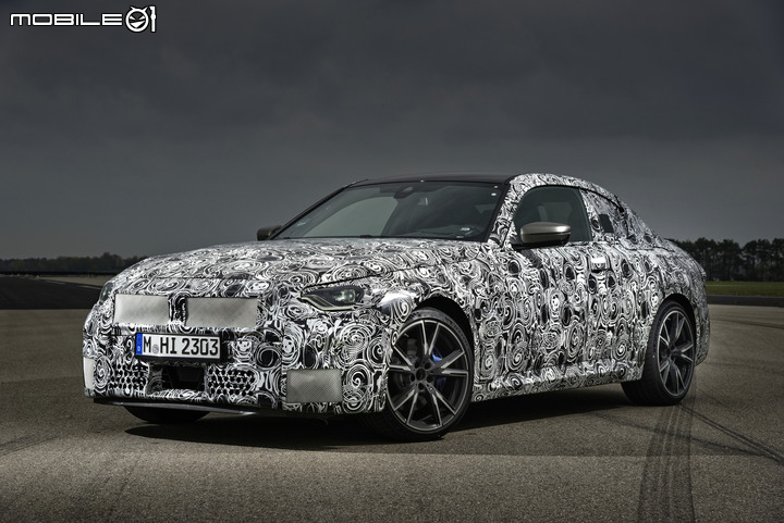 【海外新訊】BMW發布2-Series大改款雙門車型測試照,維持車系唯一後驅動力配置!