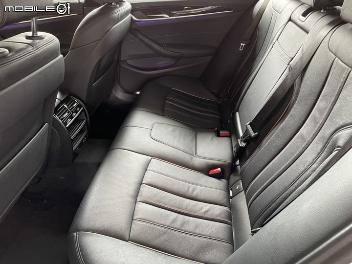 點我看大圖 美規 2020 BMW 530I 外匯進口分享