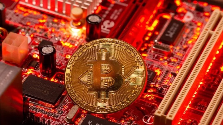 [虛擬貨幣/比特幣]馬斯克「髮夾彎」 比特幣24小時內.跌逾10%