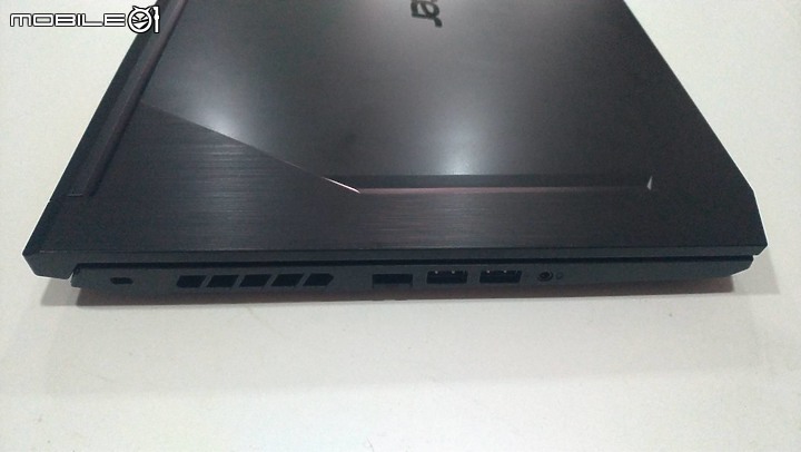 開箱-防疫在家工作用電競筆電 AN515-55