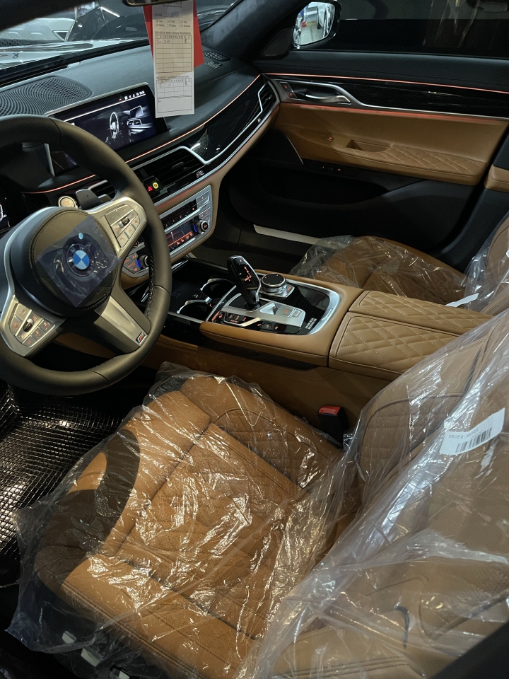 2021 BMW 740i M Sport開箱(有選配)