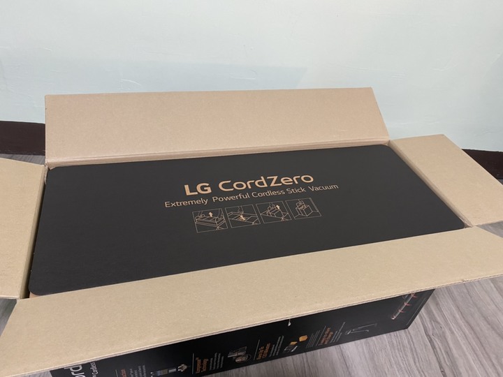 【開箱】中華敏兒大戰塵蟎心得分享- LG A9K濕拖吸塵器