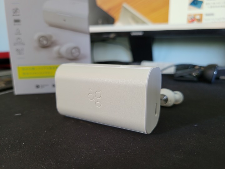 【心得】ag TWS04K-WH 體驗 final 操刀調音還可以當行動電源