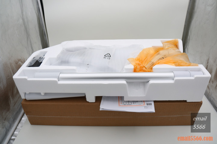 點我看大圖 Panasonic MC-SB30J 無線吸塵器-極致輕巧1.6kg、女性/小朋友 輕鬆打掃