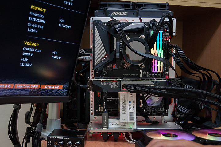 點我看大圖 「5950X/RTX3090/ATX Open Case」 - 組裝留念紀錄文。