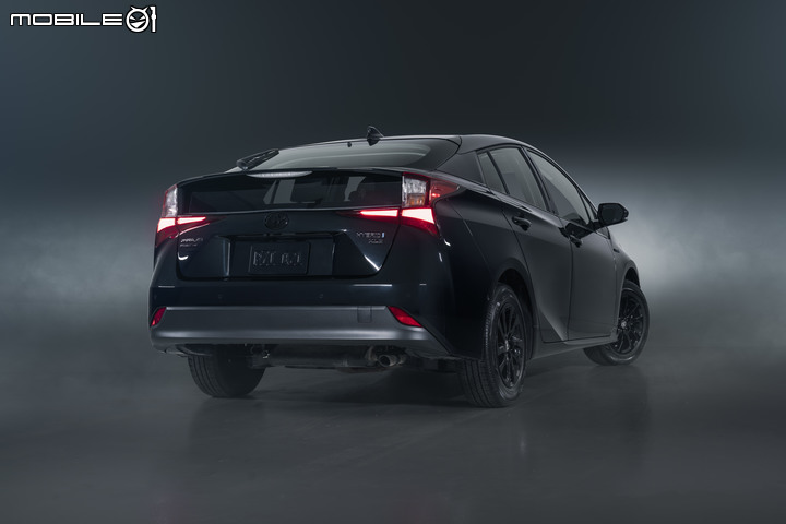 【海外新訊】Toyota推出美規Prius「Nightshade Edition」特仕版,將黑化元素融入油電車款!