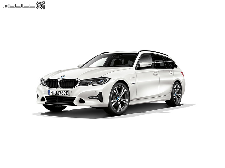 【海外新訊】BMW釋出2021年夏季更新,4 Series變動最大;新車色、優化的LDW等眾多升級項目。