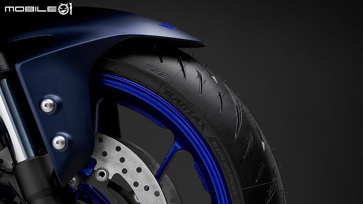 【海外快訊】2021 YAMAHA YZF-R7 正式發表！公路與賽道都是 R-DNA 的天下！