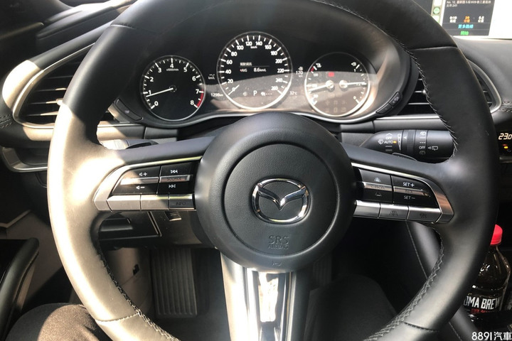 【分享】平價進口兼顧質感首選？ Mazda 3 5D一週試駕心得