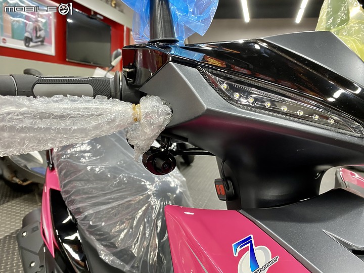 點我看大圖 JET SL水冷125交車
