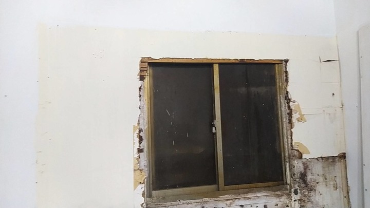 牆壁滲水，可以從牆壁內部塗防水漆就好嗎？還是一定要從牆壁外部塗防水漆？