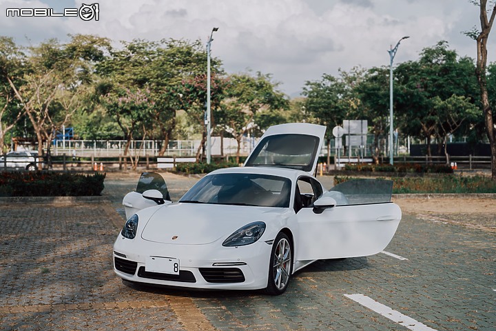 點我看大圖 Porsche 718 Cayman 2021 開箱分享