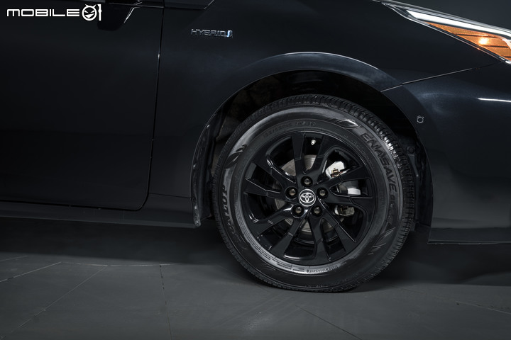 【海外新訊】Toyota推出美規Prius「Nightshade Edition」特仕版,將黑化元素融入油電車款!