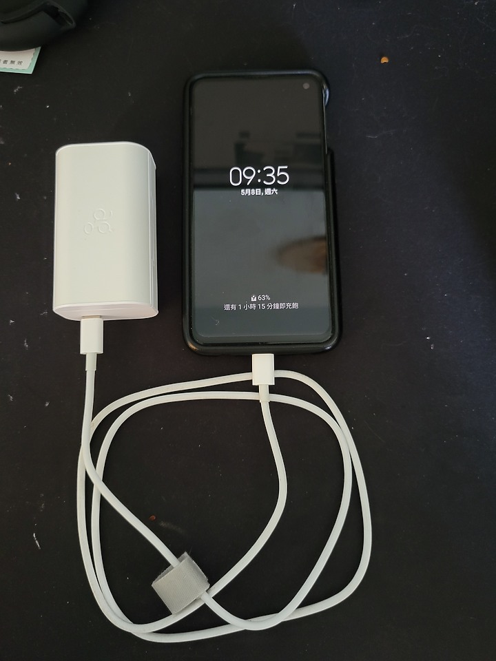 【心得】ag TWS04K-WH 體驗 final 操刀調音還可以當行動電源