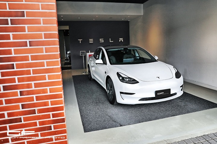 --突入電門-- 2021 特斯拉 Tesla Model 3 SR+ 太太的小3 開箱文長分享