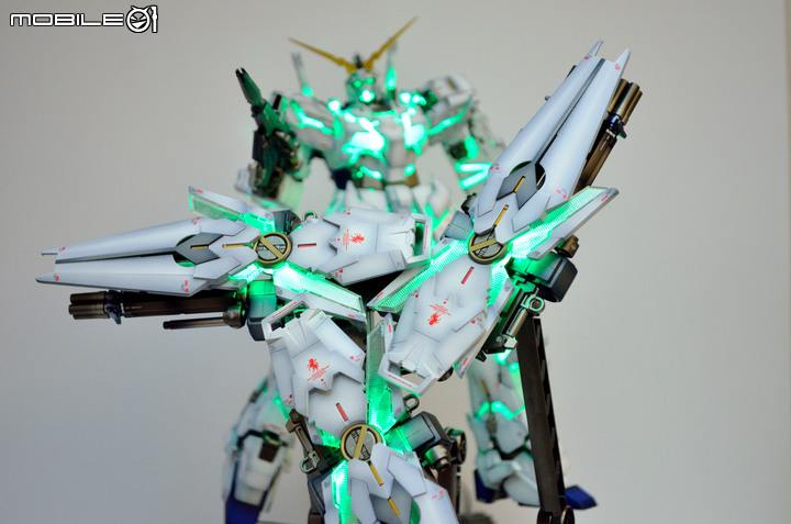 [作品分享］BANDAI MGEX 獨角獸《機動戰士鋼彈UC》Unicorn Gundam Ver.Ka, 1/100 組裝完成品