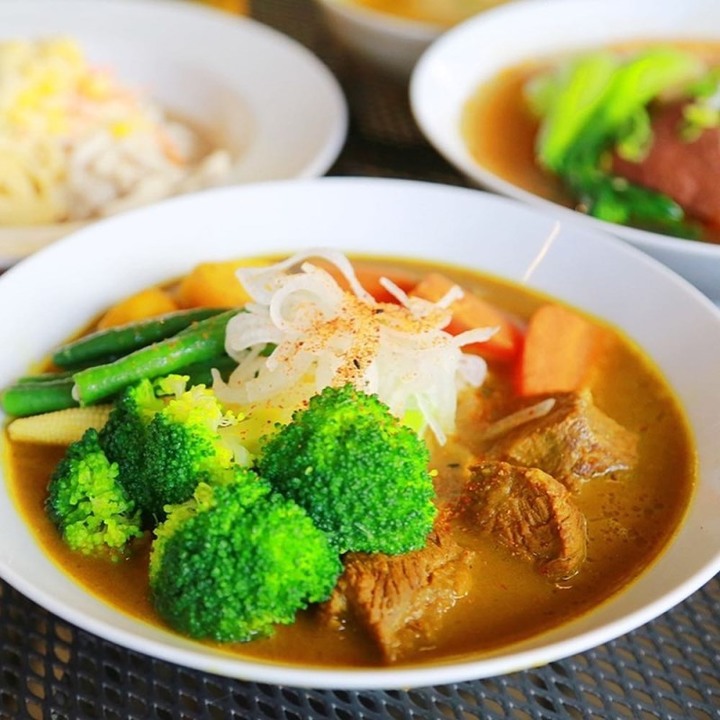 台中捷運美食│松竹站7間美食推薦,吃爆人氣牛肉麵、鵝肉店