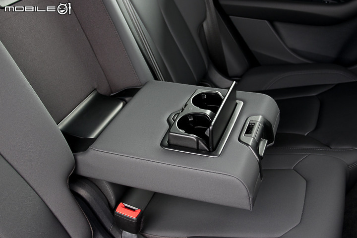 Audi Q8 55 TFSI quattro S line 試駕｜霸氣懾人的旗艦休旅！