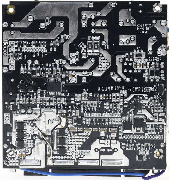 MICRONICS SFX-L 700PT 700W白金全模組化電源開箱