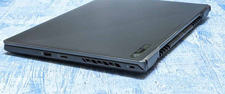 點我看大圖 西風G15 GA503QM 日蝕灰 開箱透透氣