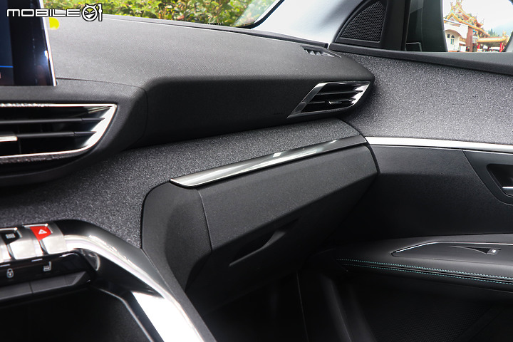 Peugeot 小改款3008 試駕|補齊駕駛輔助、繼續獨領風騷!