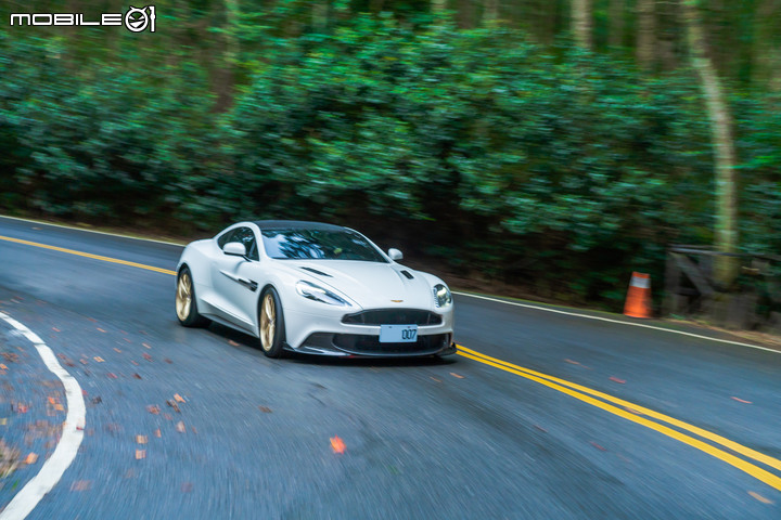 終極特務 Aston Martin Vanquish S Ultimate