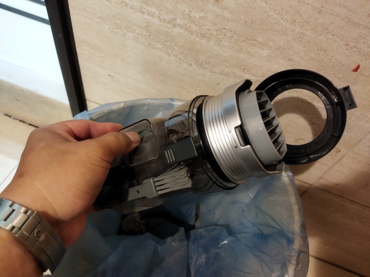 Panasonic MC-BJ990超級大吸力,輕鬆維持居家清潔好幫手