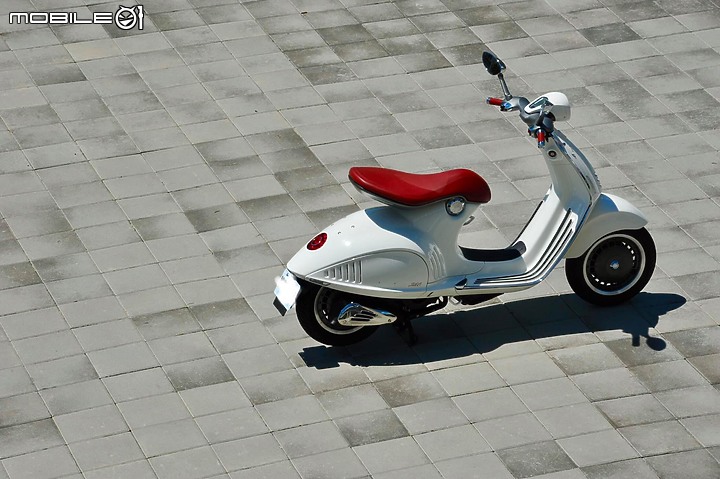 中年大叔的機車夢Vespa 946