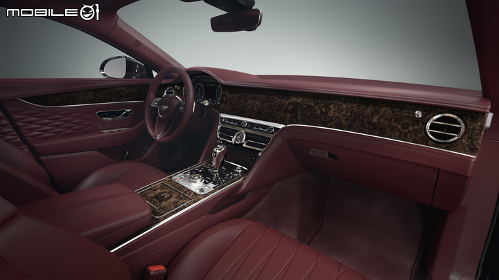 【海外新訊】Bentley推出Flying Spur新年式車型,新增配備、隔音再進化!