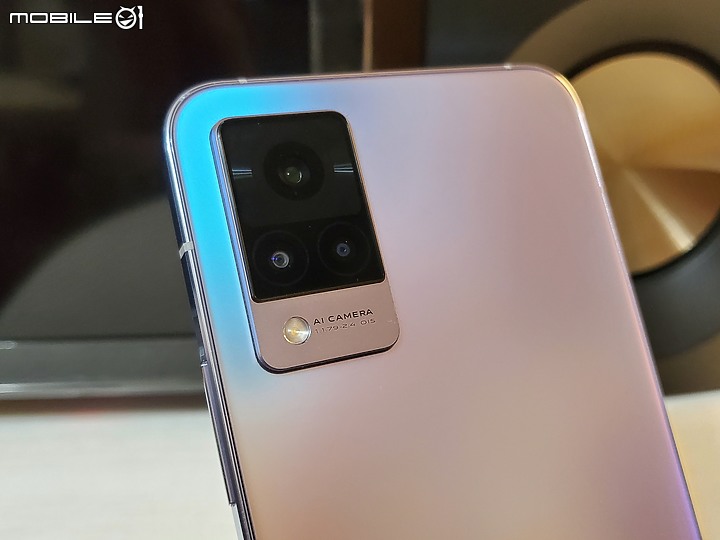 點我看大圖 旗艦性能等級 vivo S9 開箱 4400萬畫素超強自拍照相手機 - (V21 的陸版 )