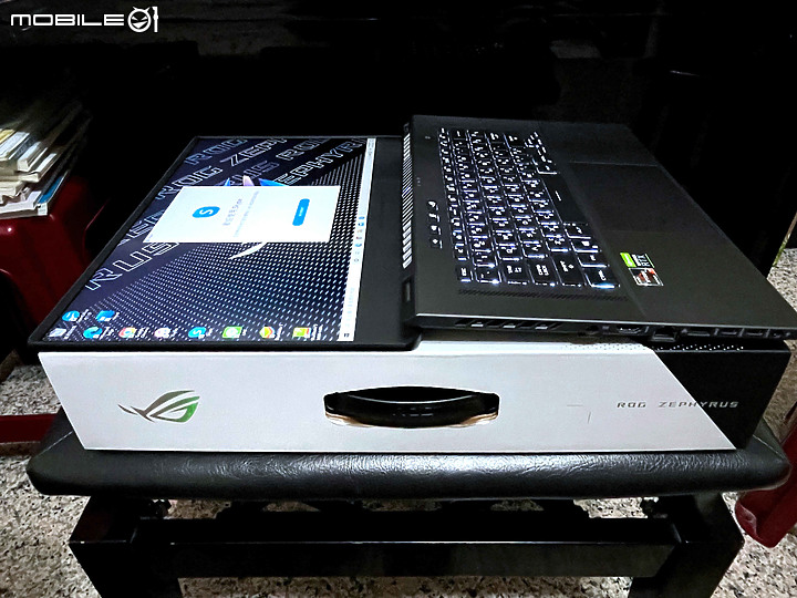 點我看大圖 因防疫要遠距教學, 既然買到了 ROG Zephyrus G15 那就來開箱吧!