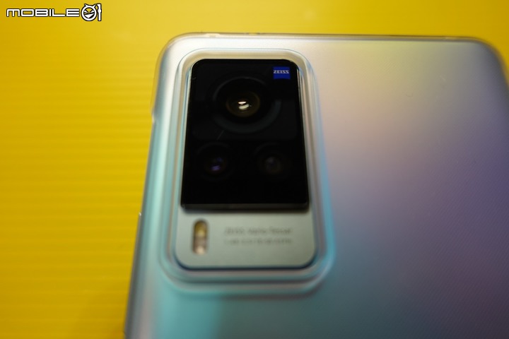 點我看大圖 一個女生單車手的vivo X60 Pro 旗艦手機開箱評測|五軸防手震.單手拍都穩