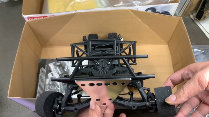 【開箱】京商模型 1/10 電動遙控汽車 Kyosho Outlaw Rampage Pro