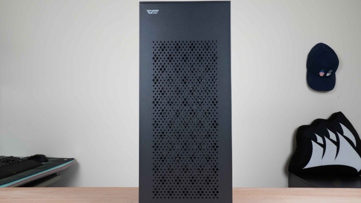 點我看大圖 簡約中帶有一絲狂野!darkFlash DLH21 ITX 機殼