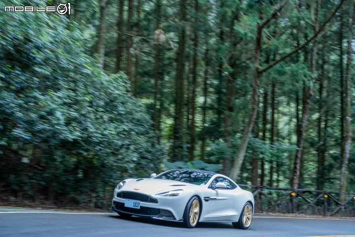 終極特務 Aston Martin Vanquish S Ultimate