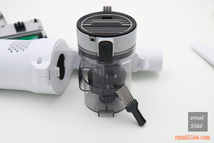 點我看大圖 Panasonic MC-SB30J 無線吸塵器-極致輕巧1.6kg、女性/小朋友 輕鬆打掃
