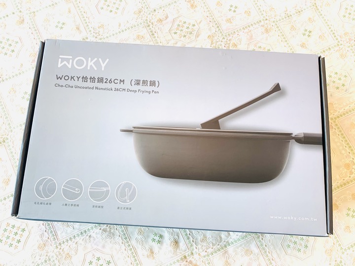 WOKY 恰恰鍋 ：蘆玉雙椒,金瓜米粉炒,茴香煎餅,烹調出洄鄉的恰香美味