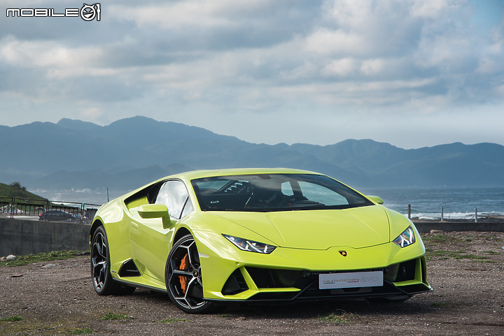 Lamborghini Huracan EVO Coupe/Spyder試駕｜電控升級，V10 NA宛如天籟！