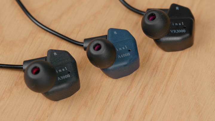 點我看大圖 入門有線耳機推薦 final A3000 / A4000 / VR3000 / Acoustune HS1300SS
