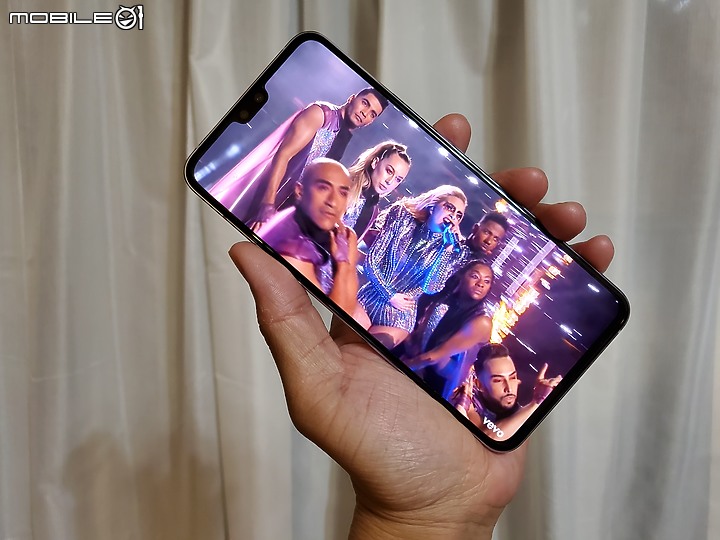 點我看大圖 旗艦性能等級 vivo S9 開箱 4400萬畫素超強自拍照相手機 - (V21 的陸版 )