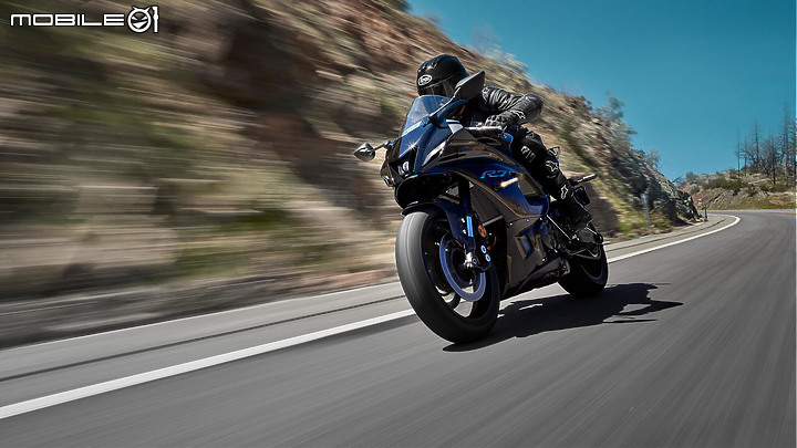 【海外快訊】2021 YAMAHA YZF-R7 正式發表!公路與賽道都是 R-DNA 的天下!